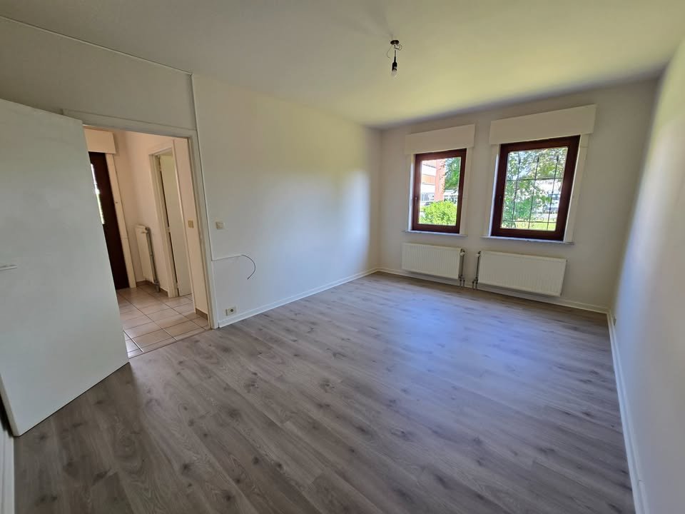Maison de 2 chambres et 1 salle de bain