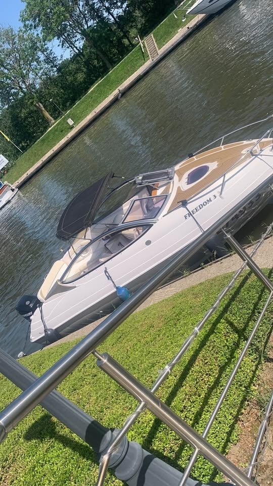 motorboot motorboot
