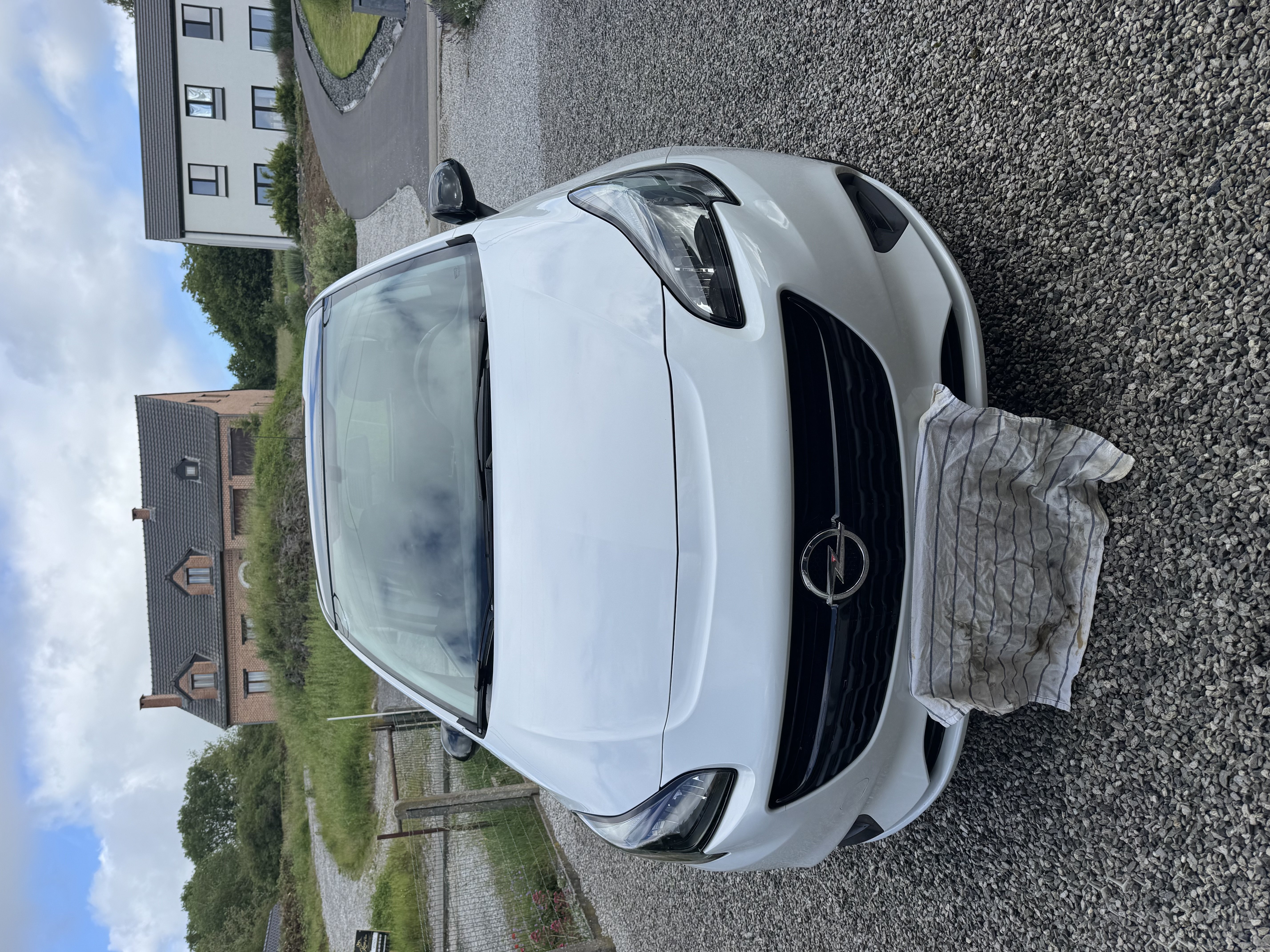 Opel corsa black edition