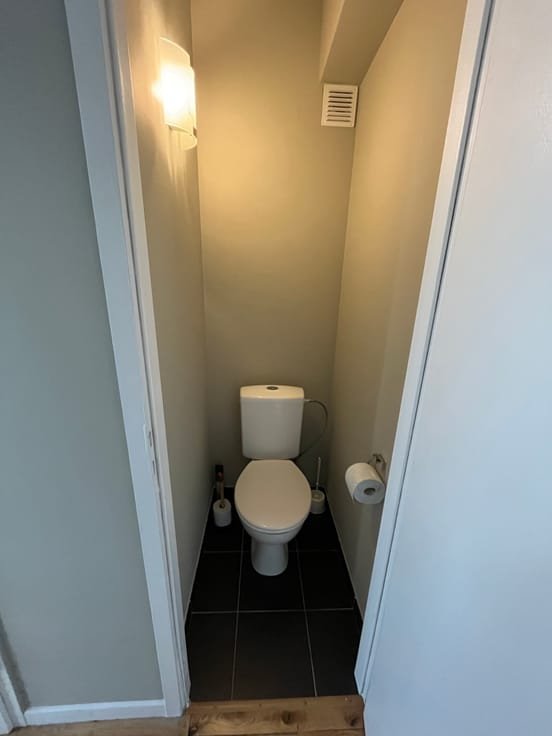 A louer Studio entièrement meublé de 25 m² au centre-ville de Ixelles