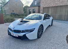 BMW I8 in Nieuwstraat!!!